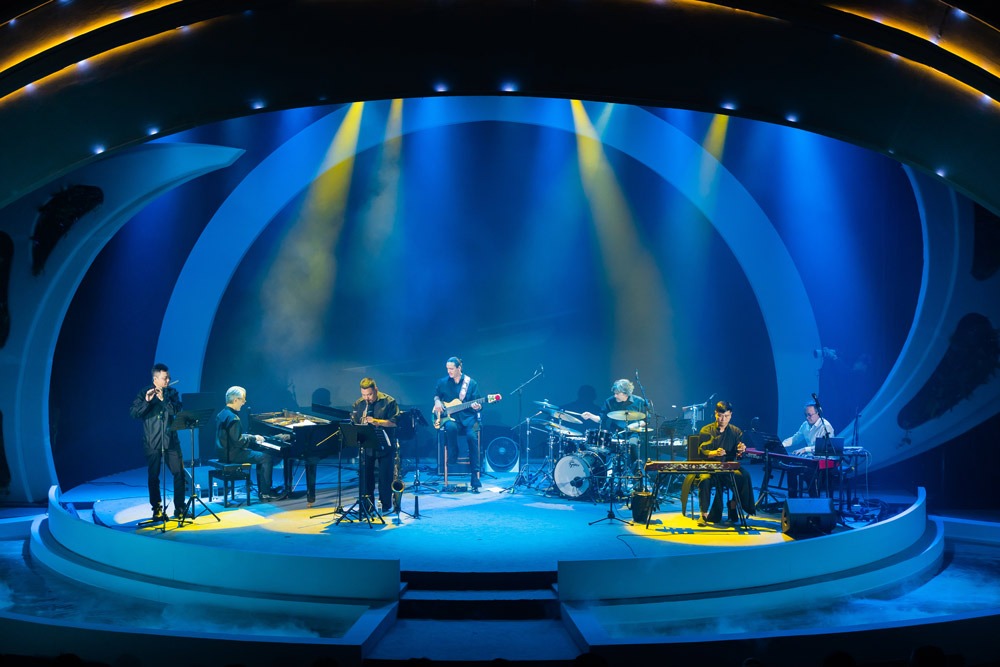 Giao thoa văn hóa trong triển lãm Living Heritage và đêm nhạc Jazz Concert